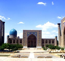 Узбекистан, Самарканд, площадь Регистан